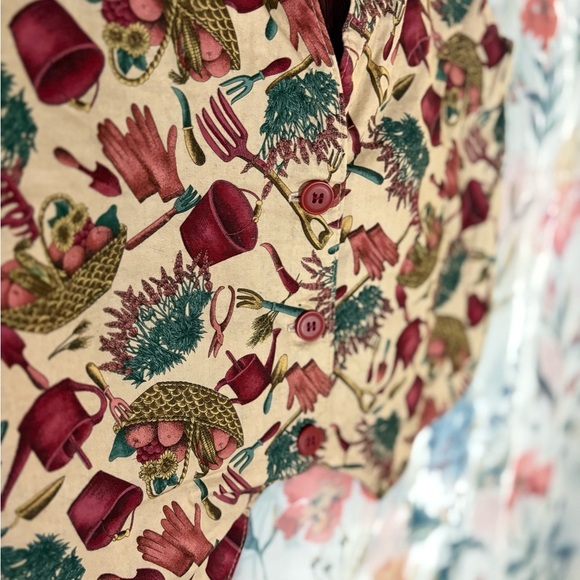 Vintage Gardening Themed Handmade Vest - Picture 4 of 8